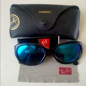 Ray-Ban Polarized Chromance Sunglasses RB4282